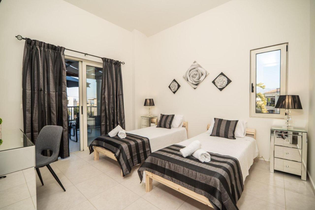 Villa Rodo Pirgos Psilonerou Ngoại thất bức ảnh